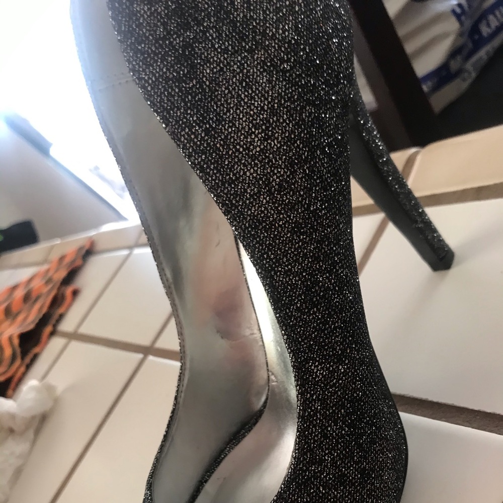 Bling heels Size 8